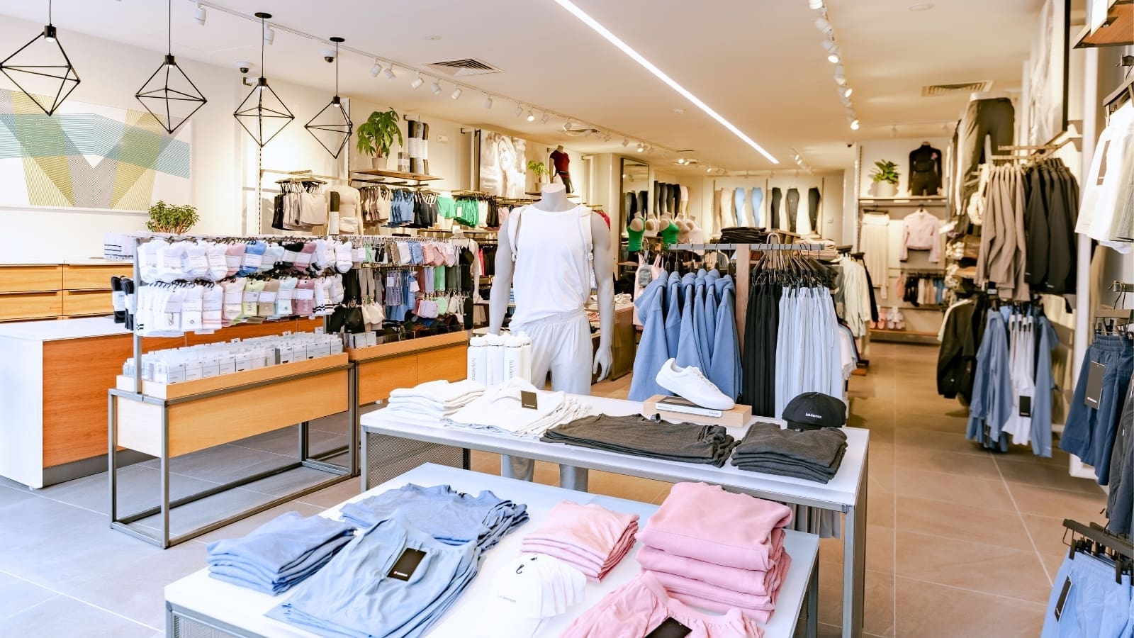 lululemon Lululemon Athletica - Summerlin main image 2